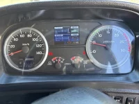 Hino PROFIA лот № 4438 оценка 3  с аукциона в Японии 5