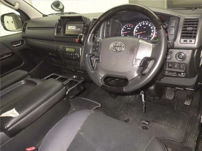 Toyota REGIUS ACE VAN