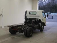 Hino DUTRO лот № 1699 оценка R  с аукциона в Японии 1