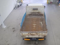 Hino DUTRO лот № 1698 оценка 3  с аукциона в Японии 2