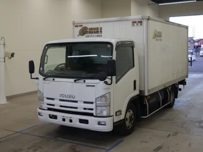 Isuzu ELF