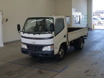 Hino DUTRO  с аукциона в Японии