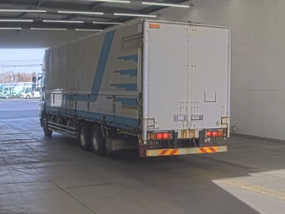 Hino PROFIA  с аукциона в Японии