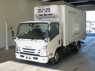 Isuzu ELF