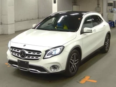 Mercedes-Benz GLA CLASS