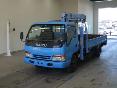 Isuzu ELF