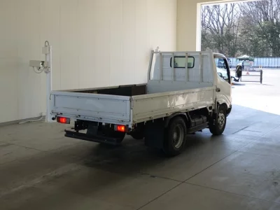 Hino DUTRO  с аукциона в Японии