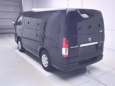 Toyota REGIUS ACE VAN