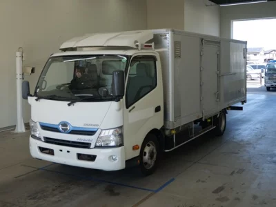 Hino DUTRO  с аукциона в Японии