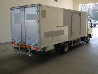 Hino DUTRO  с аукциона в Японии