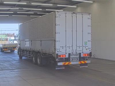 Hino PROFIA  с аукциона в Японии