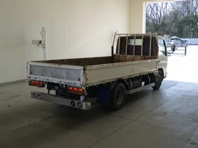 Mitsubishi CANTER  с аукциона в Японии