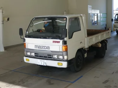 Mazda TITAN