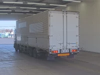 Hino PROFIA лот № 4599 оценка 3  с аукциона в Японии 1