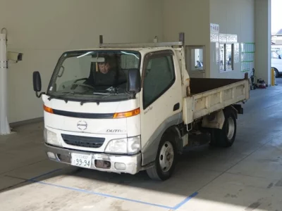 Hino DUTRO  с аукциона в Японии