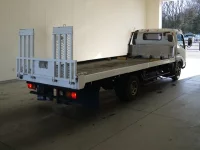 Hino DUTRO лот № 1957 оценка R  с аукциона в Японии 1