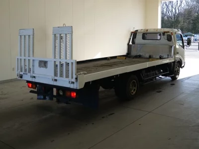 Hino DUTRO  с аукциона в Японии