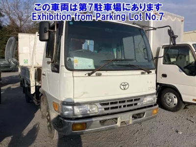 Toyota DYNA