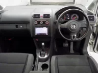 Volkswagen GOLF TOURAN лот № 10023 оценка 3.5  с аукциона в Японии 4