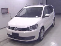 Volkswagen GOLF TOURAN лот № 10023 оценка 3.5  с аукциона в Японии 1