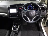 Honda FIT лот № 26013 оценка R  с аукциона в Японии 4