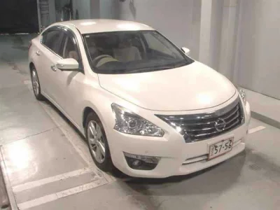 Nissan TEANA