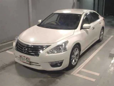 Nissan TEANA