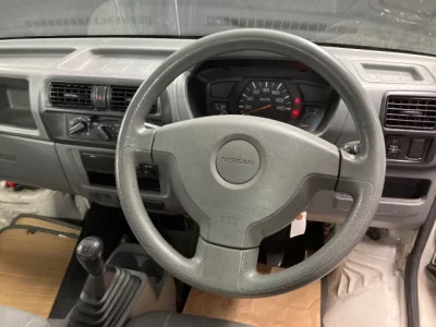 Nissan CLIPPER TRUCK