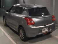 Suzuki SWIFT лот № 92 оценка 3.5  с аукциона в Японии 1