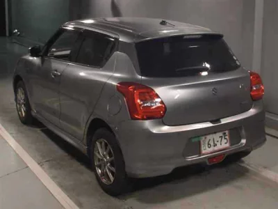 Suzuki SWIFT  с аукциона в Японии