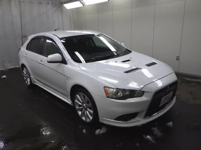 Mitsubishi GALANT FORTIS