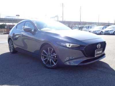 Mazda MAZDA3  с аукциона в Японии