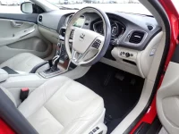 Volvo V40 лот № 31001 оценка 4  с аукциона в Японии 2