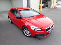 Volvo V40 лот № 31001 оценка 4  с аукциона в Японии 3