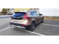 Volvo V40 лот № 32003 оценка 4.5  с аукциона в Японии 1