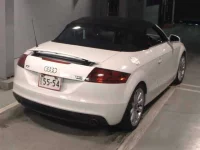 Audi TT лот № 132 оценка 4  с аукциона в Японии 4