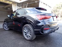 Audi Q3 лот № 33506 оценка 4.5  с аукциона в Японии 1