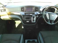 Nissan ELGRAND лот № 155 оценка 3.5  с аукциона в Японии 7