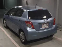 Toyota VITZ лот № 8008 оценка 3  с аукциона в Японии 1