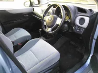 Toyota VITZ лот № 8008 оценка 3  с аукциона в Японии 2