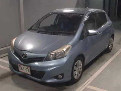 Toyota VITZ  с аукциона в Японии