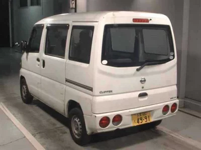 Nissan CLIPPER VAN
