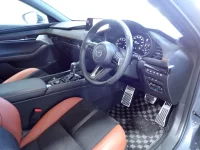 Mazda MAZDA3 лот № 36027 оценка 4.5  с аукциона в Японии 2