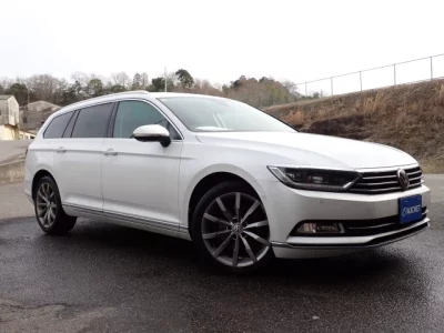 Volkswagen PASSAT VARIANT