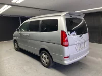 Nissan SERENA лот № 1077 оценка R  с аукциона в Японии 1