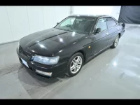 Nissan LAUREL лот № 20015 оценка 4  с аукциона в Японии 1