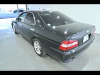 Nissan LAUREL лот № 20015 оценка 4  с аукциона в Японии 3