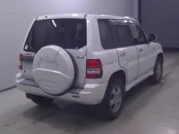 Mitsubishi PAJERO IO лот № 10180 оценка 3  с аукциона в Японии 2