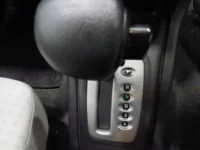 Mitsubishi PAJERO IO лот № 10180 оценка 3  с аукциона в Японии 10