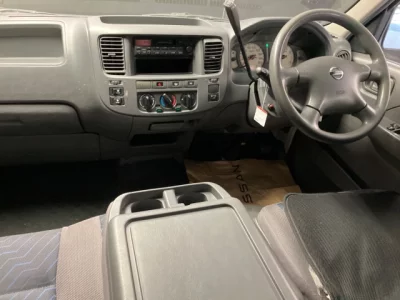 Nissan CARAVAN BUS  с аукциона в Японии